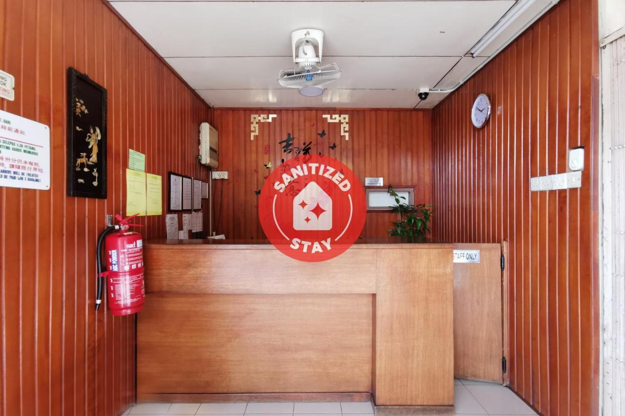 Spot On 89582 Evergreen Hotel Keningau Exterior photo